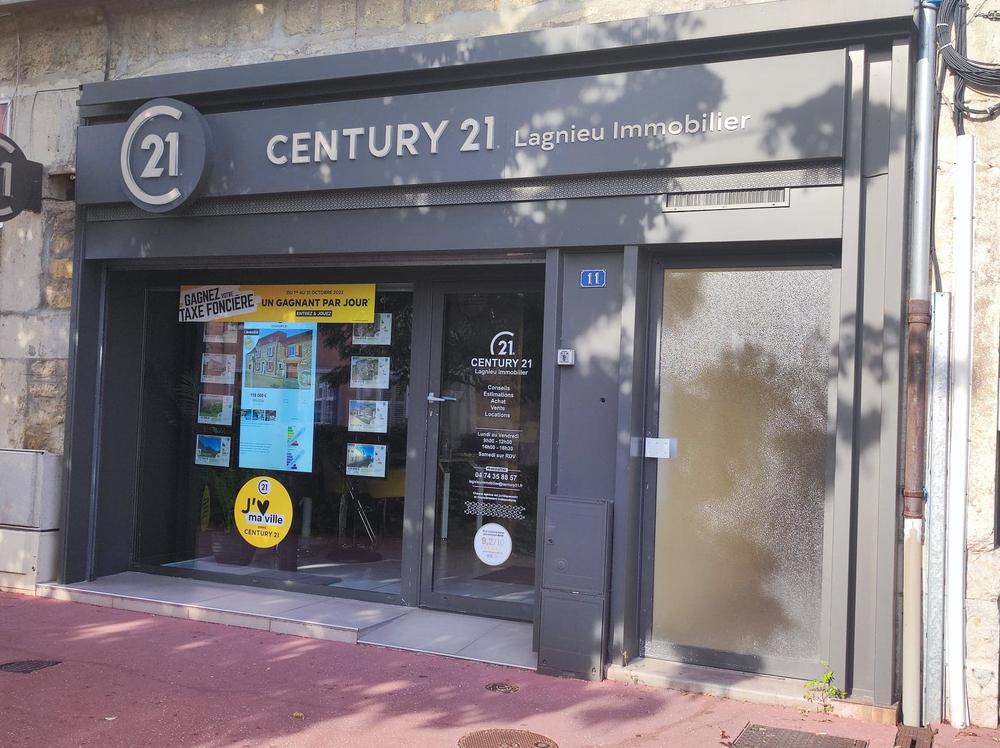l'équipe de l'agence Lagnieu Immobilier