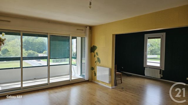 Appartement F5 à vendre - 5 pièces - 111.0 m2 - LAGNIEU - 01 - RHONE-ALPES - Century 21 Lagnieu Immobilier