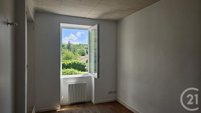Appartement F5 à louer - 4 pièces - 90.0 m2 - BRIORD - 01 - RHONE-ALPES - Century 21 Lagnieu Immobilier