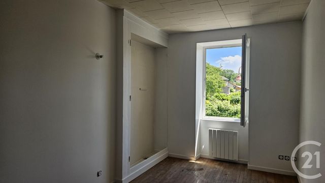 Appartement F5 à louer - 4 pièces - 90.0 m2 - BRIORD - 01 - RHONE-ALPES - Century 21 Lagnieu Immobilier
