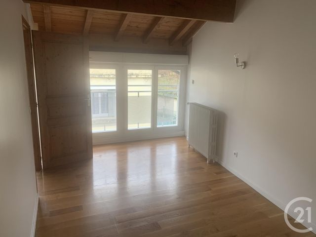 Appartement F4 à louer - 4 pièces - 110.0 m2 - LAGNIEU - 01 - RHONE-ALPES - Century 21 Lagnieu Immobilier