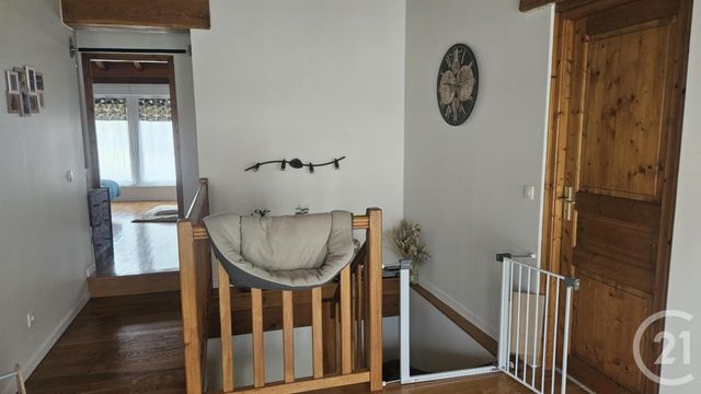 Appartement F4 à louer - 4 pièces - 110.0 m2 - LAGNIEU - 01 - RHONE-ALPES - Century 21 Lagnieu Immobilier