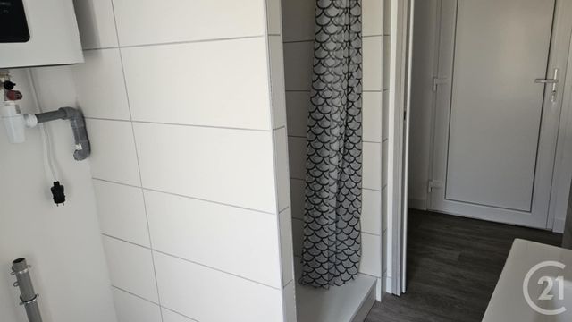 Afficher la photo en grand Appartement à louer - 2 pièces - 30.0 m2 - LAGNIEU - 01 - RHONE-ALPES - Century 21 Lagnieu Immobilier