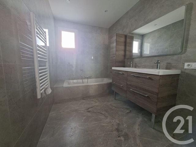 maison à vendre - 5 pièces - 110.0 m2 - MONTAGNIEU - 01 - RHONE-ALPES - Century 21 Lagnieu Immobilier