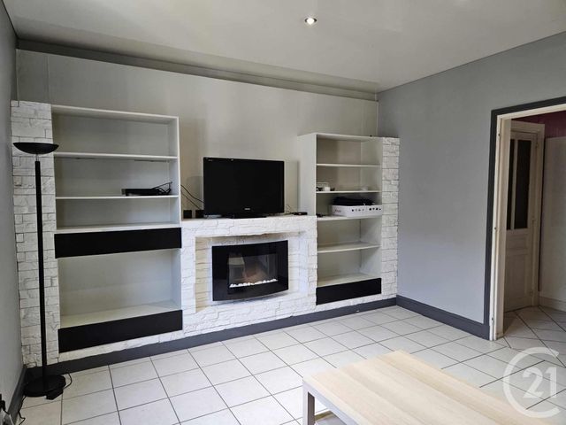 Appartement F3 à louer - 4 pièces - 71.0 m2 - ST RAMBERT EN BUGEY - 01 - RHONE-ALPES - Century 21 Lagnieu Immobilier