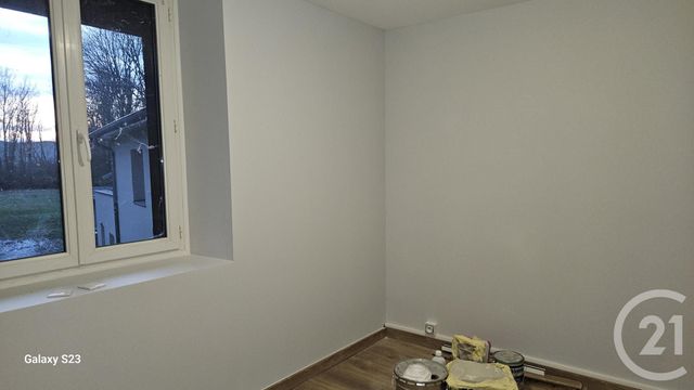 Appartement F2 à louer - 2 pièces - 42.0 m2 - ST SORLIN EN BUGEY - 01 - RHONE-ALPES - Century 21 Lagnieu Immobilier