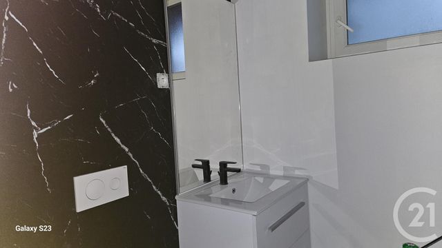 Appartement F2 à louer - 2 pièces - 42.0 m2 - ST SORLIN EN BUGEY - 01 - RHONE-ALPES - Century 21 Lagnieu Immobilier