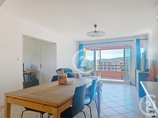 Appartement F5 à vendre - 5 pièces - 111.0 m2 - LAGNIEU - 01 - RHONE-ALPES - Century 21 Lagnieu Immobilier