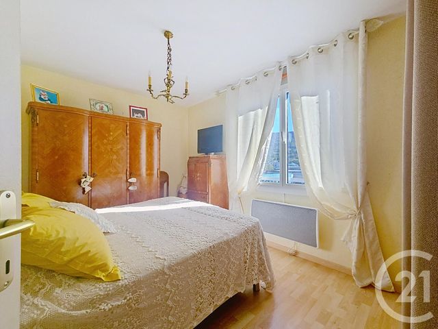 Appartement F6 à vendre - 5 pièces - 132.0 m2 - LAGNIEU - 01 - RHONE-ALPES - Century 21 Lagnieu Immobilier