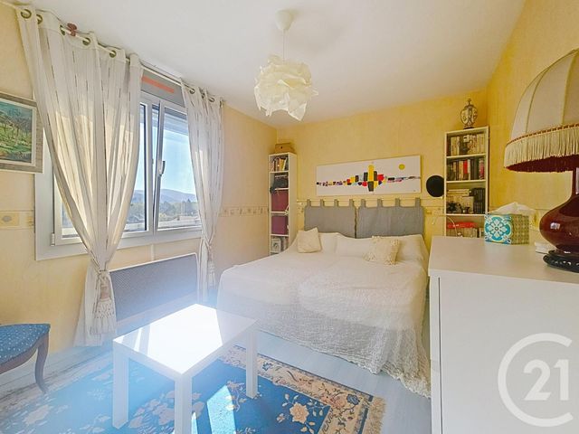 Appartement F6 à vendre - 5 pièces - 132.0 m2 - LAGNIEU - 01 - RHONE-ALPES - Century 21 Lagnieu Immobilier