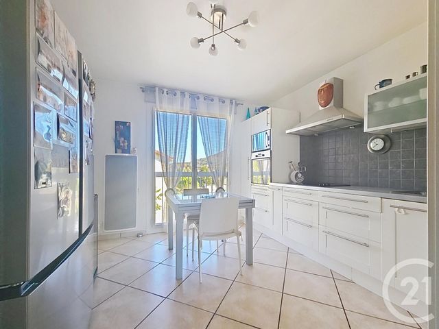 Appartement F6 à vendre - 5 pièces - 132.0 m2 - LAGNIEU - 01 - RHONE-ALPES - Century 21 Lagnieu Immobilier
