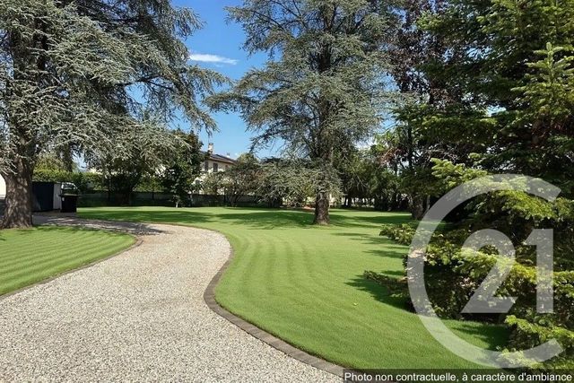 maison à vendre - 7 pièces - 179.0 m2 - ST VULBAS - 01 - RHONE-ALPES - Century 21 Lagnieu Immobilier