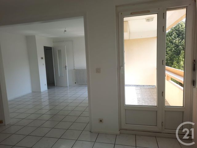 Appartement F5 à vendre - 5 pièces - 103.0 m2 - LAGNIEU - 01 - RHONE-ALPES - Century 21 Lagnieu Immobilier Appartement F5 à vendre - 5 pièces - 103.0 m2 - LAGNIEU - 01 - RHONE-ALPES - Century 21 Lagnieu Immobilier
