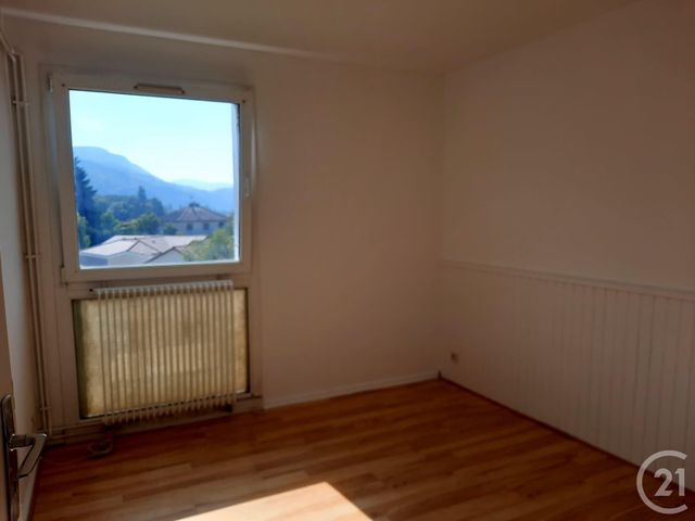 Appartement F5 à vendre - 5 pièces - 103.0 m2 - LAGNIEU - 01 - RHONE-ALPES - Century 21 Lagnieu Immobilier Appartement F5 à vendre - 5 pièces - 103.0 m2 - LAGNIEU - 01 - RHONE-ALPES - Century 21 Lagnieu Immobilier