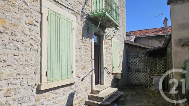 Appartement à vendre - 4 pièces - 85.0 m2 - AMBERIEU EN BUGEY - 01 - RHONE-ALPES - Century 21 Lagnieu Immobilier