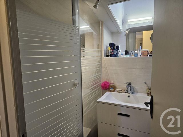 Appartement F3 à vendre - 3 pièces - 43.0 m2 - ST SORLIN EN BUGEY - 01 - RHONE-ALPES - Century 21 Lagnieu Immobilier