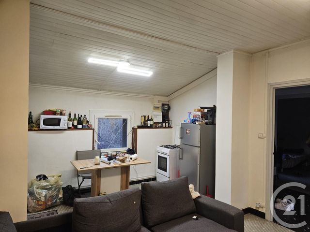 Appartement F3 à vendre - 3 pièces - 43.0 m2 - ST SORLIN EN BUGEY - 01 - RHONE-ALPES - Century 21 Lagnieu Immobilier